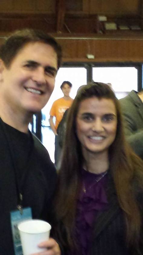 Esha Abrol and Mark Cuban 